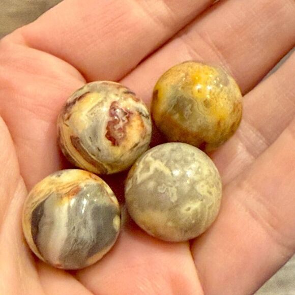 Lotus Flower Pedestal Nest With Round Crazy Lace Agate Stones - Picture 3 of 5